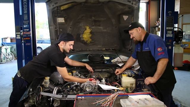 Gramps the 11 Second Car - Build Part 7 смотреть онлайн