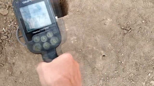 Nokta Simplex vs Garrett Ace 300 + Tornado , Тест на глубину в земле смотреть онлайн