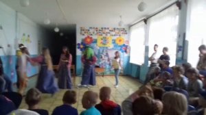 Прикольная сценка. Летний лагерь.  1 отряд
