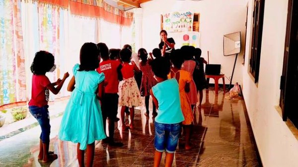 Warm up activities /english for kids