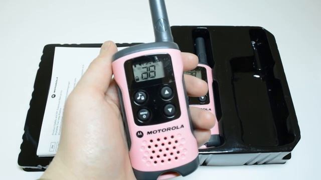 Обзор радиостанций Motorola TLKR T41 Pink смотреть онлайн