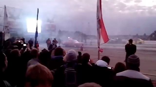 Drag Запорожье - 227 км/ч за 8 секунд смотреть онлайн
