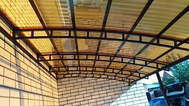 Навес из профилированного поликарбоната смотреть онлайн