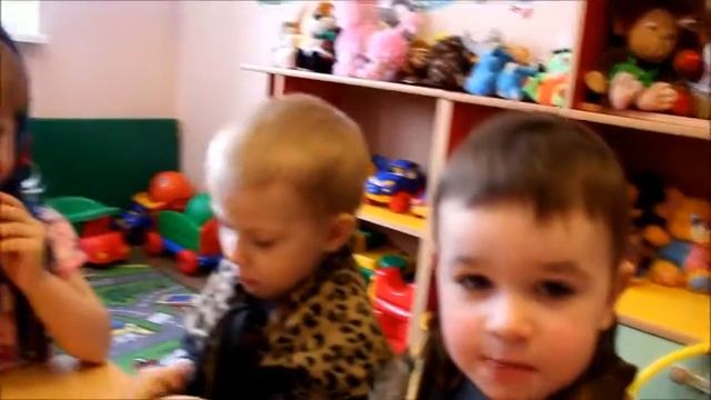 Домашний детский сад.Масленница. Угощение блинами. смотреть онлайн
