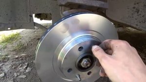 ПРИОРА: Замена тормозных дисков и колодок