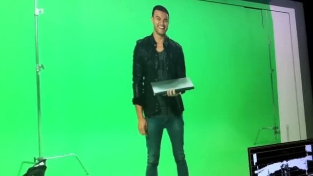 Acer Aspire 5950G - Behind the scenes with Guy Sebastian Part 2 смотреть онлайн