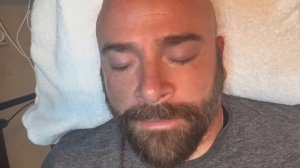 Eyebrow/beard shaping, facial nitpicking, no talking ASMR