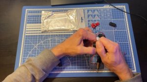 АВТОМОБИЛЬНЫЙ УСИЛИТЕЛЬ РАДИО СИГНАЛА ANT-208