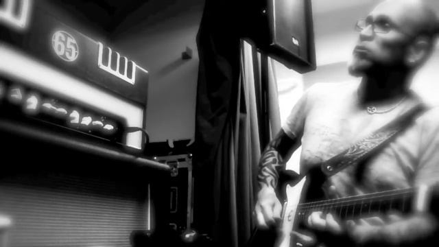 1965 Epiphone Coronet смотреть онлайн