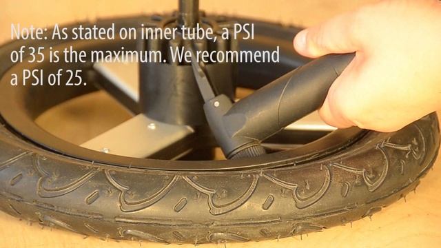 How-To: Pump Up A Bumbleride Stroller Wheel смотреть онлайн