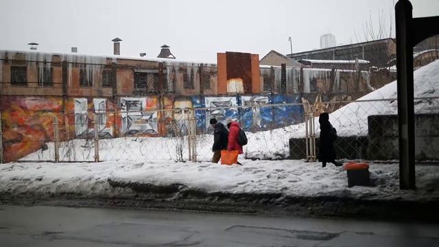 Приятный снег на ул. Александра Матросова смотреть онлайн