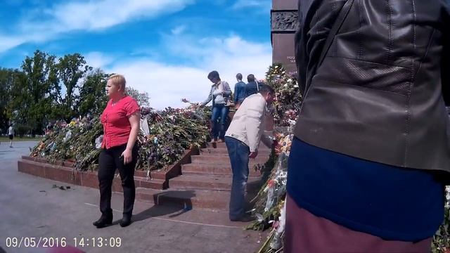 9 мая 2016 года Одесса. Аллея Славы и памятник Неизвестному матросу смотреть онлайн