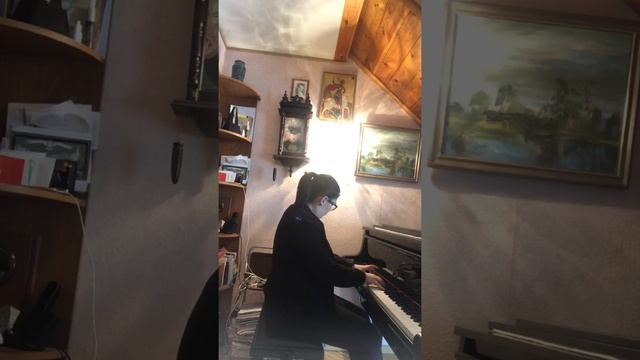 Александра Дедик, 10 класс. И.С. Бах, прелюдия и фуга b-moll смотреть онлайн
