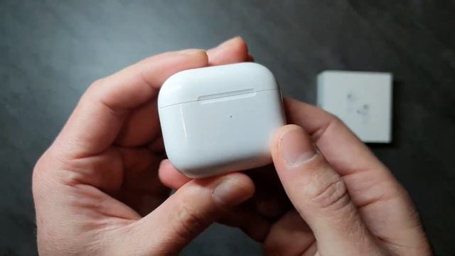 Apple AirPods 3. Generation Unboxing - ASMR смотреть онлайн