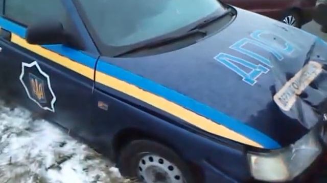 ДЭО втаранилась в автомобиль Херсонского ГАИ! смотреть онлайн