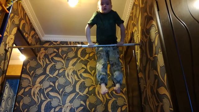 Ратибор Ялатов, 6 лет - Поздравление с Днём Защитника Отечества!!! смотреть онлайн