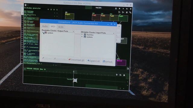 Raspberry Pi 3 MIDI Synthesizer with Low Latency and Cheap Sabrent USB Audio (DAC Comparison) смотреть онлайн