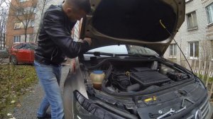 УСТАНОВКА ГАЗОВЫХ УПОР\ ФОЛЬКСВАГЕН ПОЛО \\КАК ПРАВИЛЬНО УСТАНОВИТЬ ГАЗ ЛИФТЫ