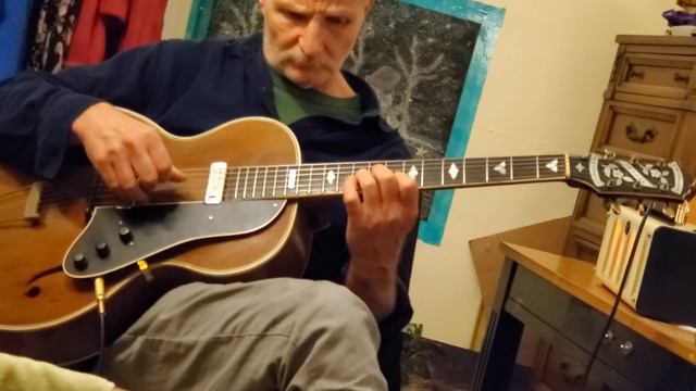 Epiphone Deluxe Masterbuilt смотреть онлайн