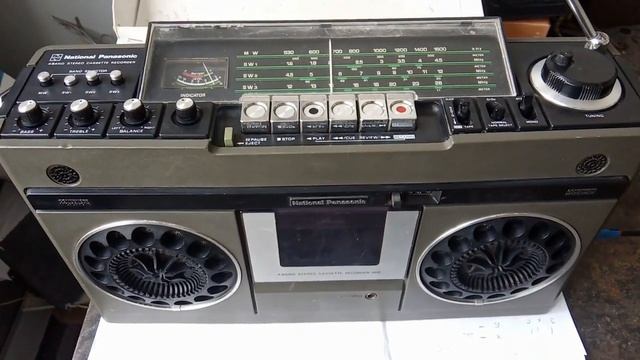 National Panasonic RS-466ts 70-х годов. ЛОВИМ РАДИОЛЮБИТЕЛЕЙ И ЗАМОРСКИЕ СТРАНЫ! ПРИЕМ СУПЕР! смотреть онлайн
