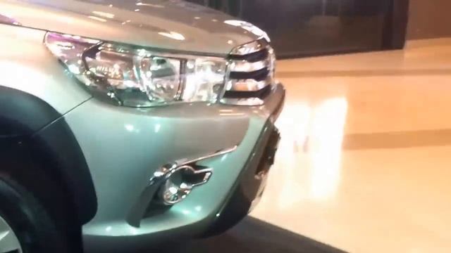 เปิดตัว ชุด แต่งรอบคัน  2015All-New Toyota Hilux Revo