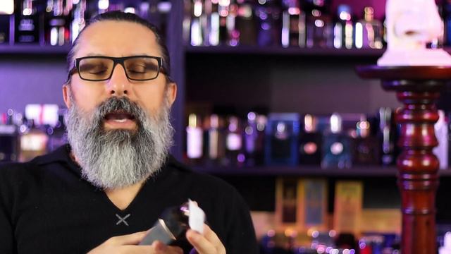 HOLIDAY IN A BOTTLE ( FRAGRANCES YOU CAN WEAR FOR THE HOLIDAYS) смотреть онлайн