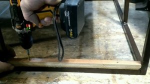 Простой способ крепления искусственного ротанга