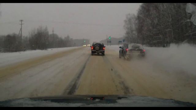 Зима, метель... Winter, snow, crazy overtaking смотреть онлайн