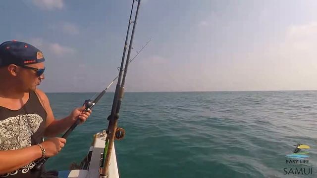 Морская рыбалка на Самуи на малом катере на весь день. смотреть онлайн