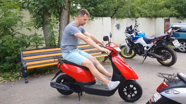 Новые поколения Японских скутеров 49 кубов. смотреть онлайн