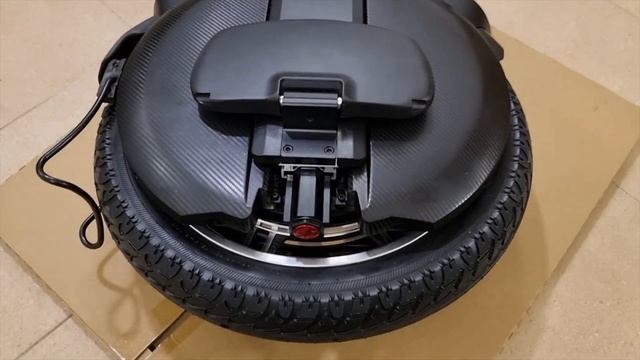 Inmotion V11 Unboxing 01-2023, Close-up Details, Firmware Versions