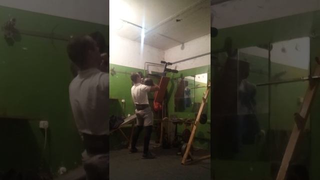 гири 2×24кг.Длинный цикл. Общее колличество 70 раз. 10 мин 60 раз смотреть онлайн