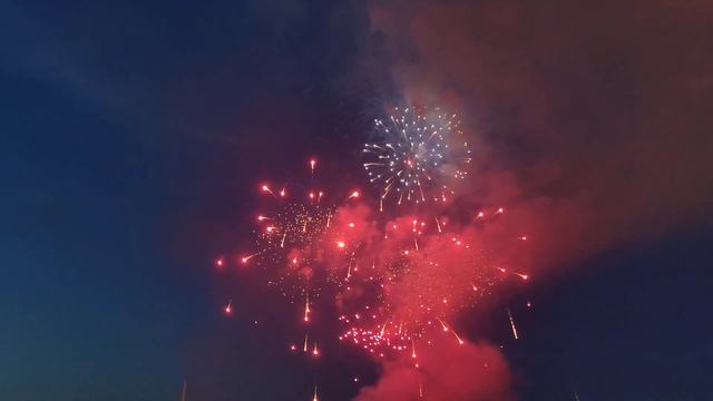 День ВМФ в Санкт-Петербурге, праздничный салют, 2023 год смотреть онлайн