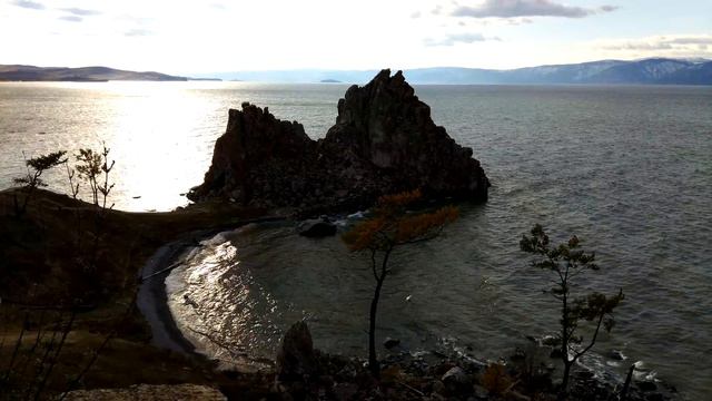 Скала Шаманка (мыс Бурхан) смотреть онлайн