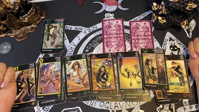 ЧТО ОН ДУМЕТ О ВАС СЕГОДНЯ. Таро. Гадание онлайн. смотреть онлайн