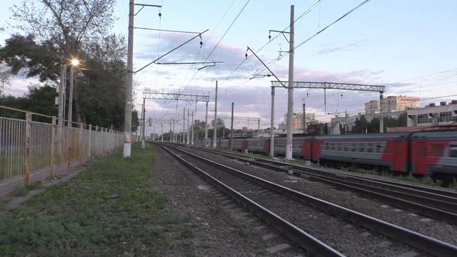 Электропоезд ЭР2Р-7049 смотреть онлайн