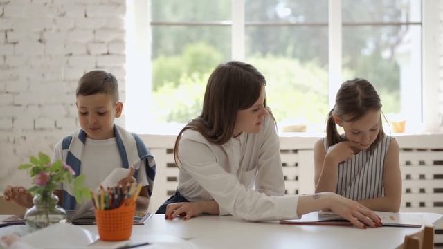 КАК НЕ БОЯТЬСЯ ДЕТСКОГО САДА | 10 главных страхов родителей перед детским садом смотреть онлайн