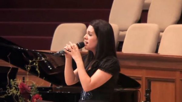 Он живой Дарина Кочанжи