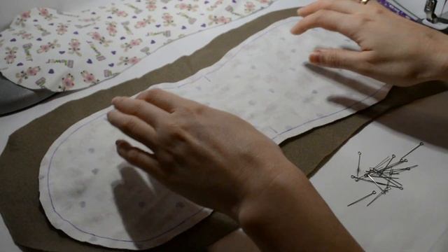 Подкладка для срыгиваний новорожденного (чтобы ваша одежда оставалась чистой) смотреть онлайн
