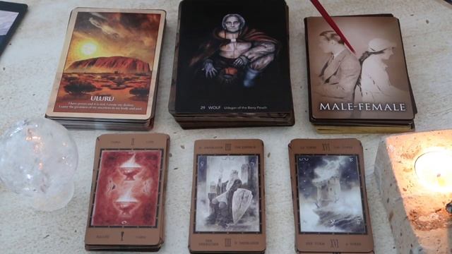 Deck Combos #3 | Past Life Readings #tarotcombos смотреть онлайн
