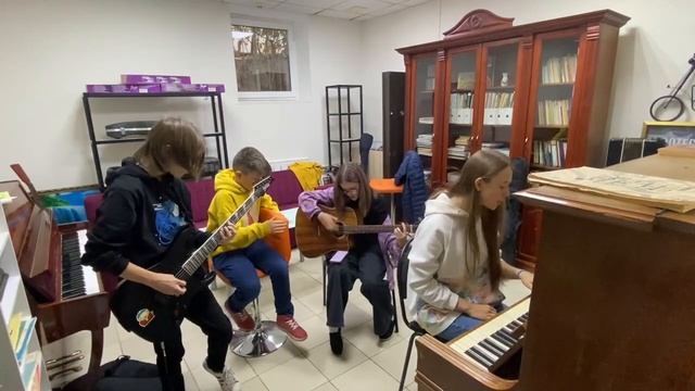 Ssshhhiiittt -Танцы. Кавер от Рыжеворонцев?? смотреть онлайн
