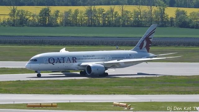 Vienna Airport Plane Spotting 2023 смотреть онлайн