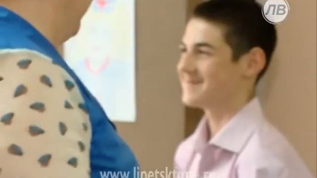 Дети нарисовали своих любимых врачей... смотреть онлайн