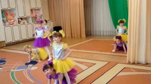 Дети поют «В каждом маленьком ребенке»