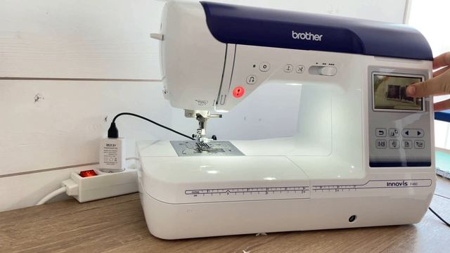 Présentation BROTHER INNOVIS F480, Machine à coudre et à broder смотреть онлайн