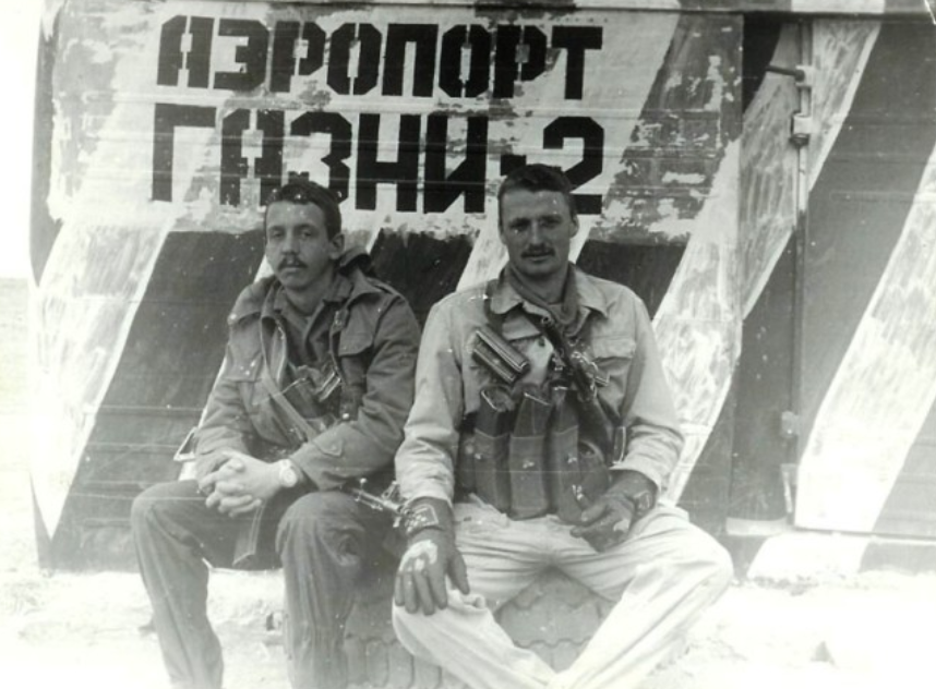 Уникальная запись - Передача Служу Советскому Союзу (про спецназ ГРУ #177ооСпН) смотреть онлайн