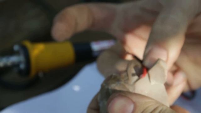 Как зачищали провода в каменном веке. смотреть онлайн