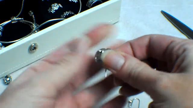 Шарм как Пандора Муранское Стекло Цветы от BISAER и Серьги как Пандора Конструктор Для Шармов смотреть онлайн