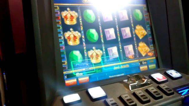 JUST JEWELS".Fruit/Slot Machine with Scratchcards George & Moaning Steve смотреть онлайн
