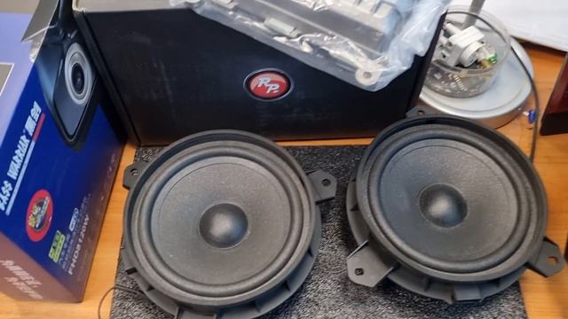 Премиальные динамики Toyota Lexus. Сабвуфер Prado смотреть онлайн